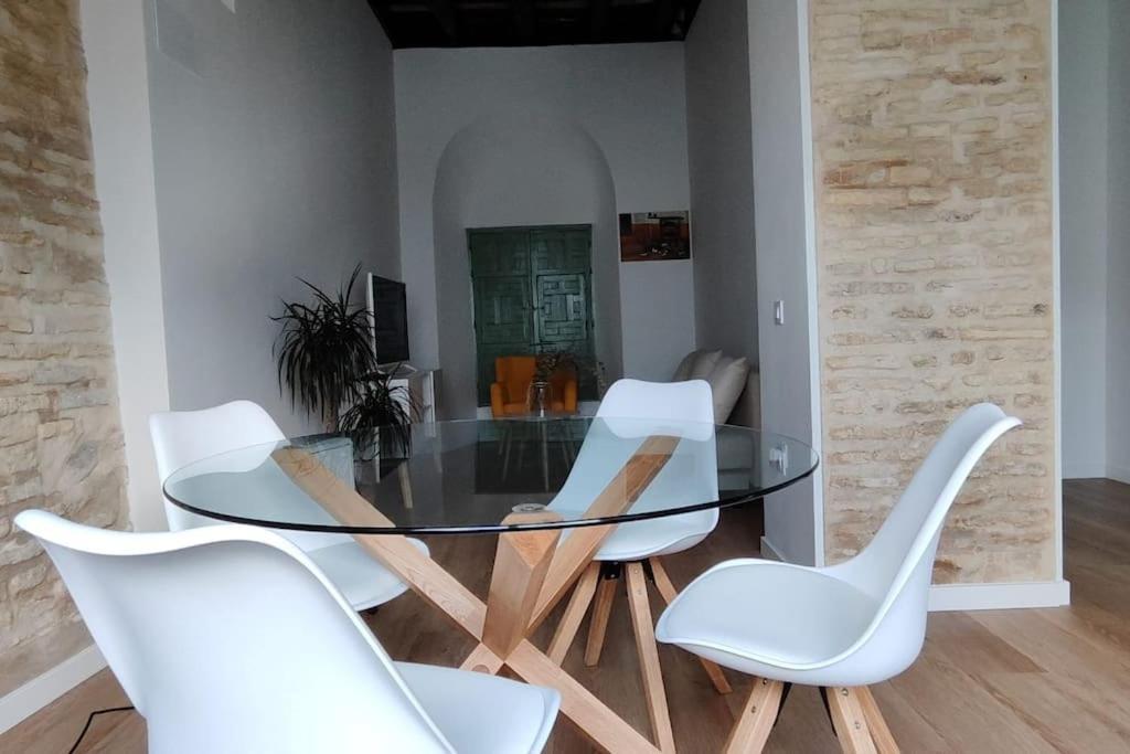 Villa Casa En El Centro De Arahal El Arahal Exterior foto